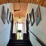 Dom wakacyjny Ca Divino - Volte In Mattoni, Arte & Giardino CastellʼAlfero